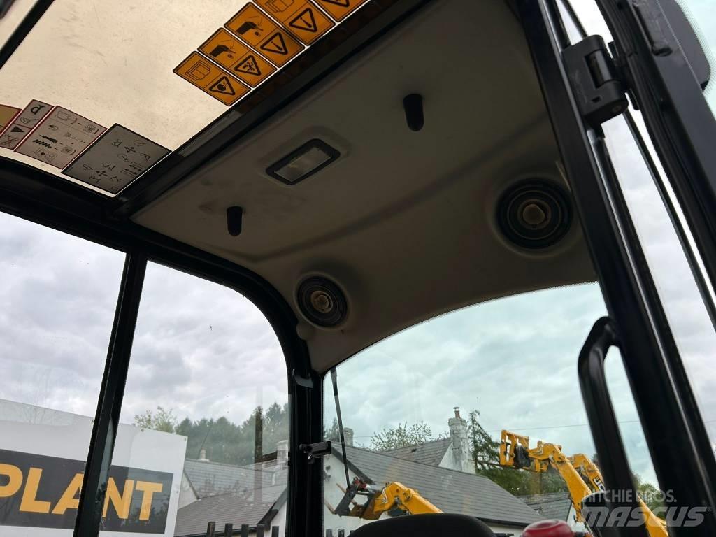 JCB 8026 CTS 小型挖土機/掘鑿機<7t(小型挖掘機)