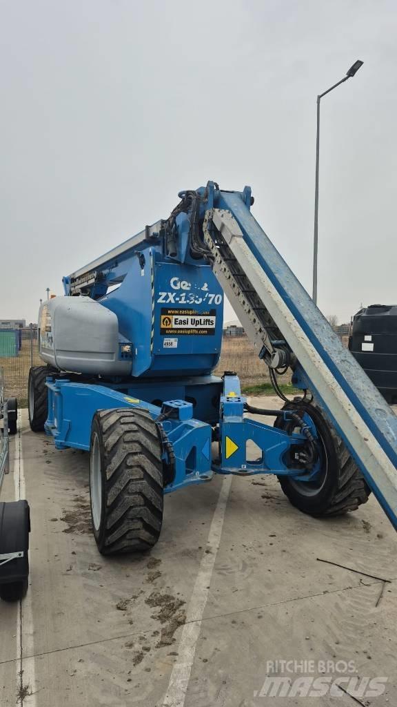 Genie ZX 135/70 曲臂高空作業車
