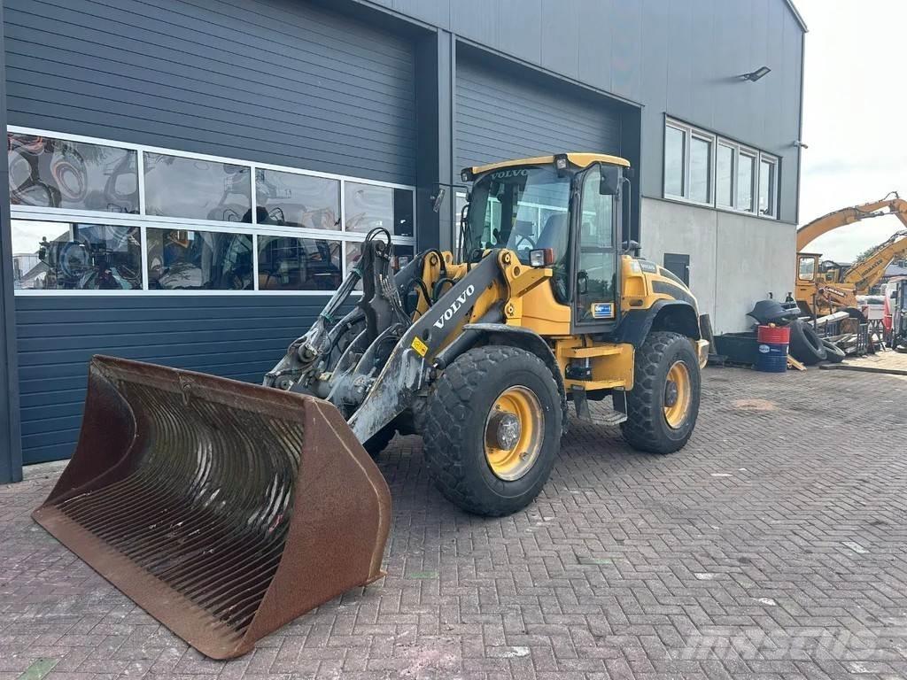 Volvo L45G 輪胎式裝載機