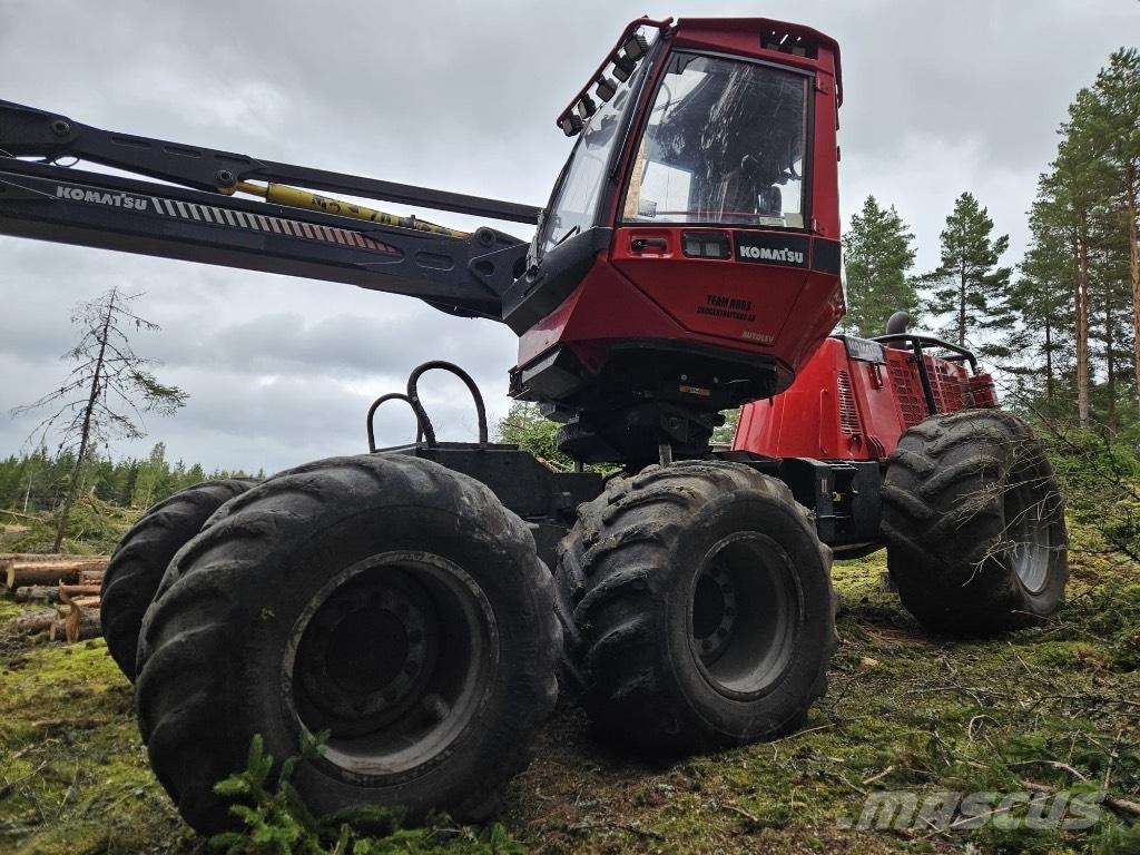 Komatsu 911.5 收穫機