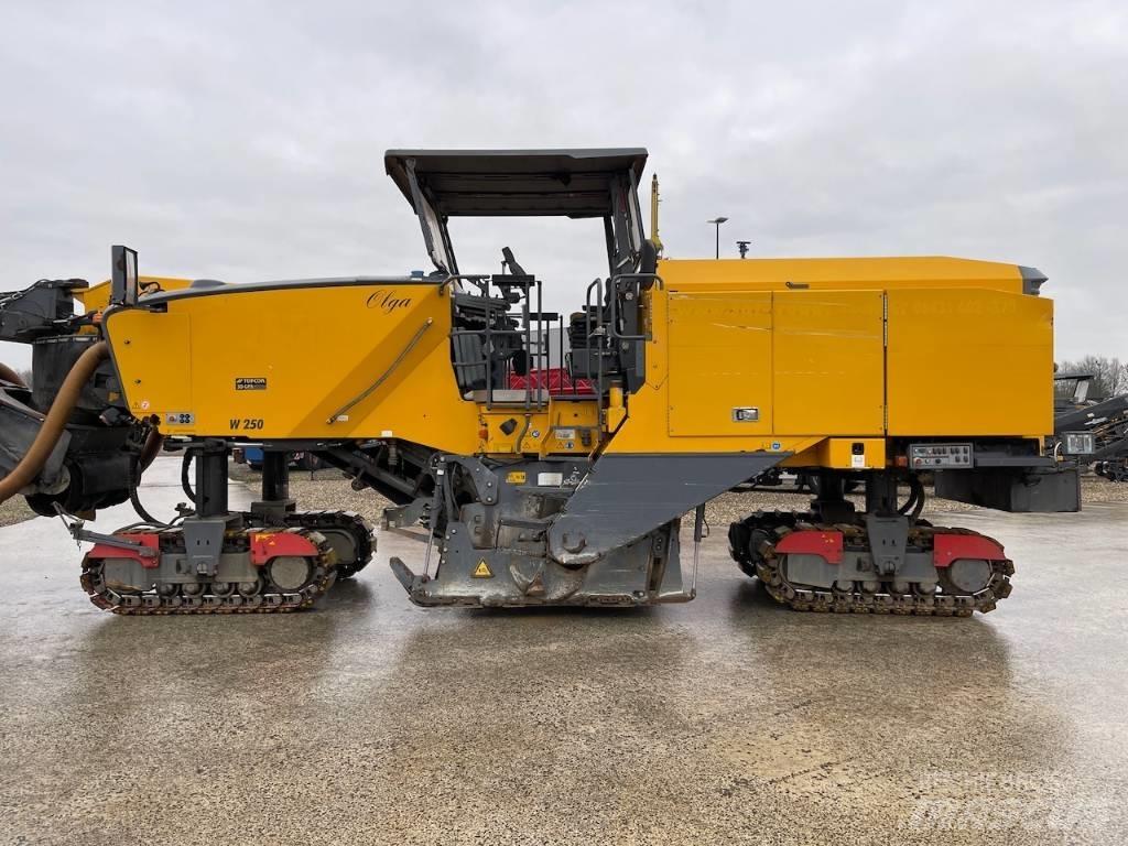 Wirtgen W250 瀝青冷銑刨機/銑床