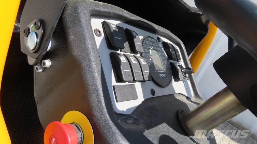 JCB CT260-120 雙輪滾壓機