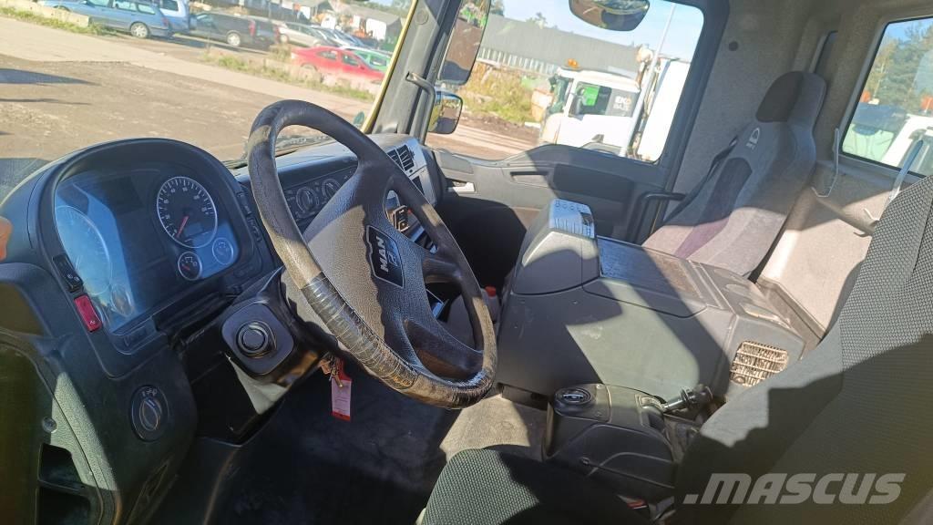 Manitou MLT 625-75 H 伸縮臂操作車