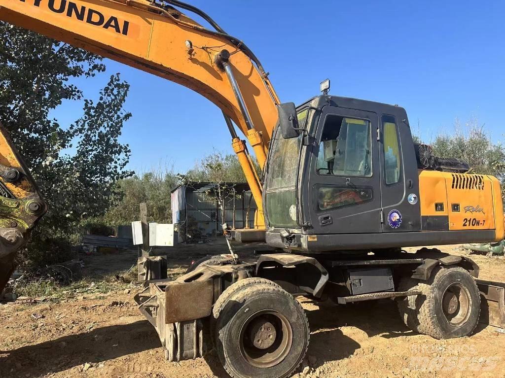 Hyundai R210W-9 旋轉式挖土機/掘鑿機/挖掘機