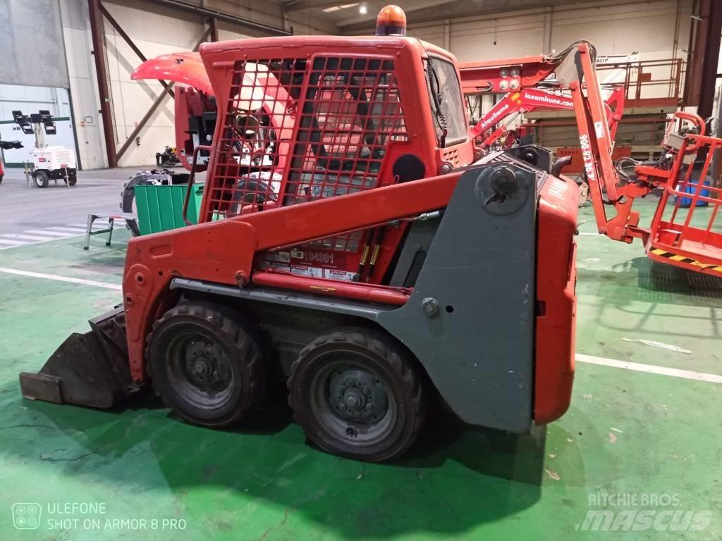 Bobcat S 100 滑移轉向裝載機