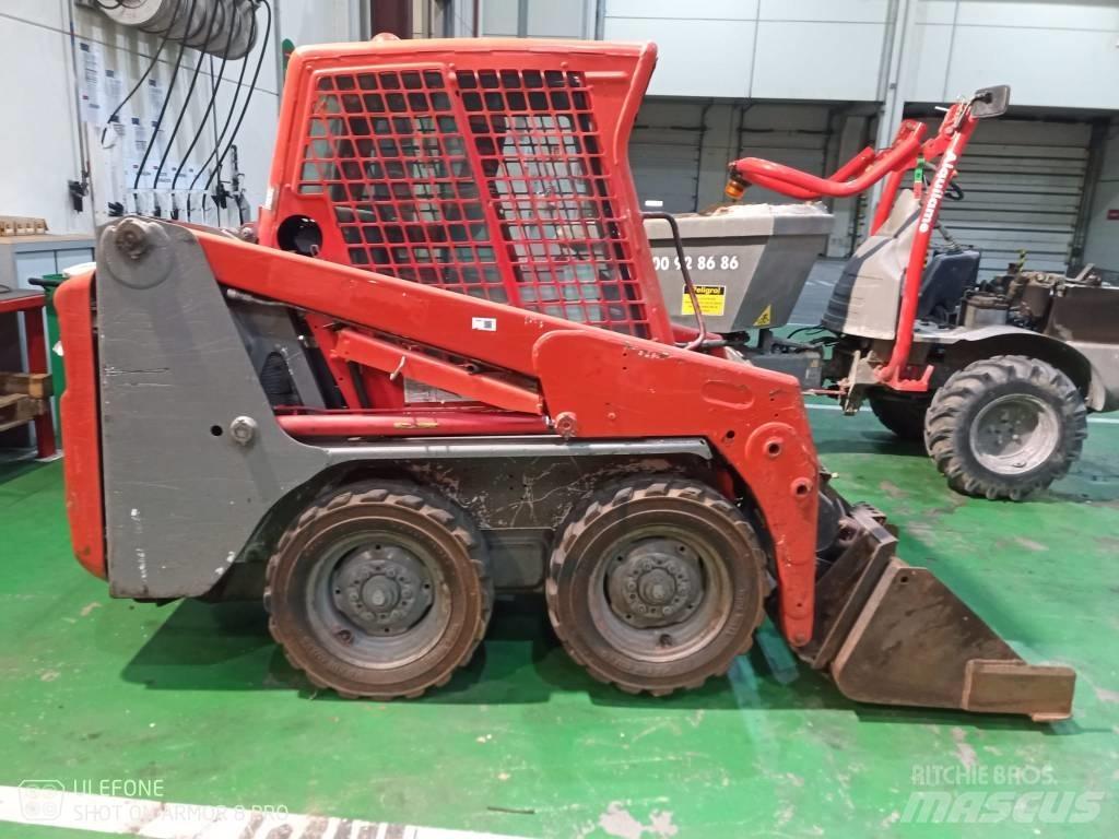 Bobcat S 100 滑移轉向裝載機