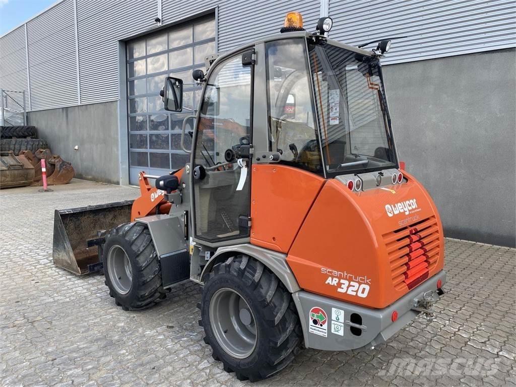 Weycor AR320 Cab 多功能裝載機