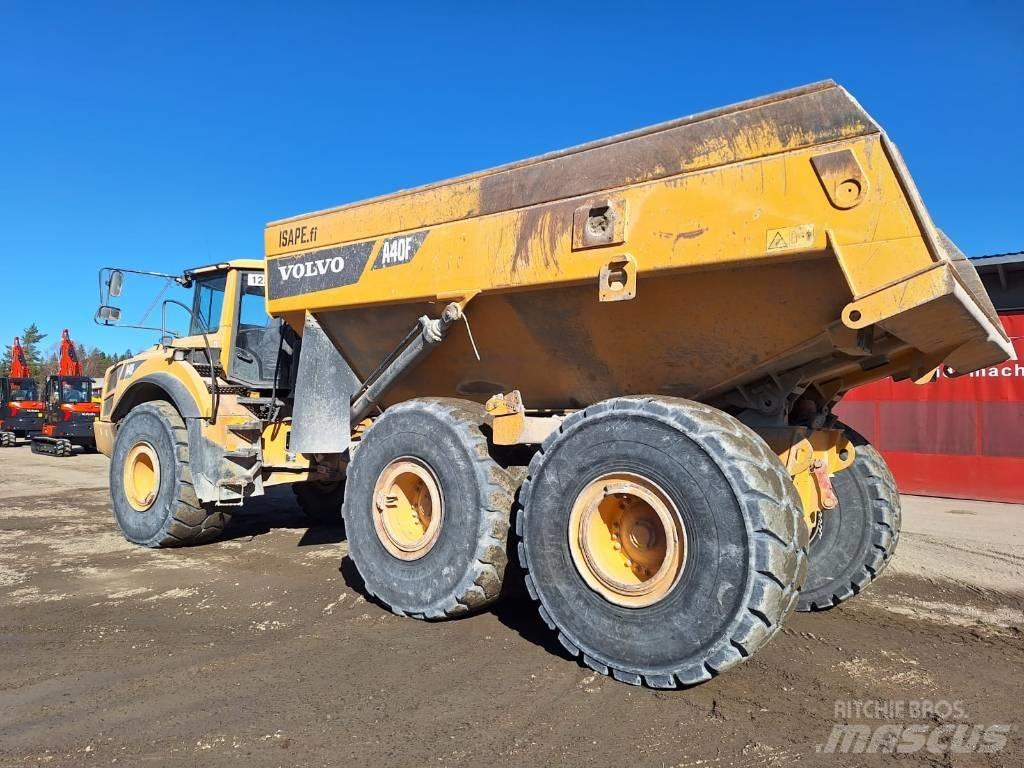 Volvo A40F DUMPPERI 鉸接式起吊車