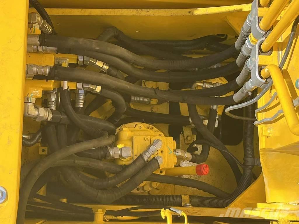 Komatsu PC 130 履帶式 挖土機/掘鑿機/挖掘機