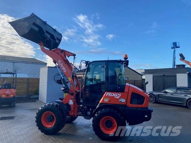 Kubota R 065 輪胎式裝載機