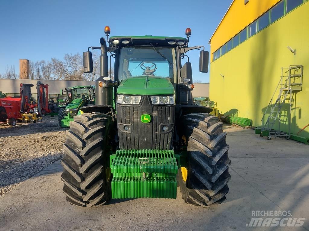 John Deere 7270 R 曳引機
