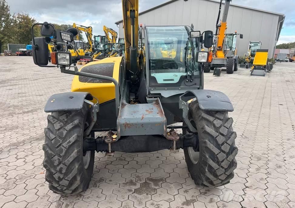 Kramer 2506 伸縮臂操作車