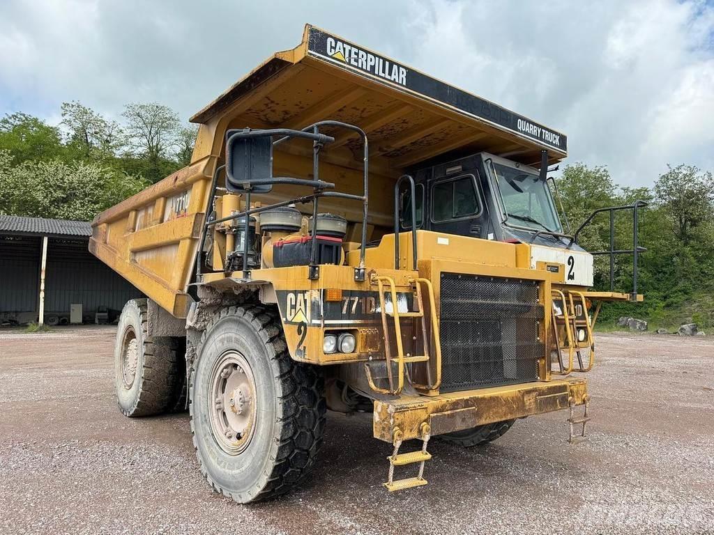 CAT 771D 側卸礦車
