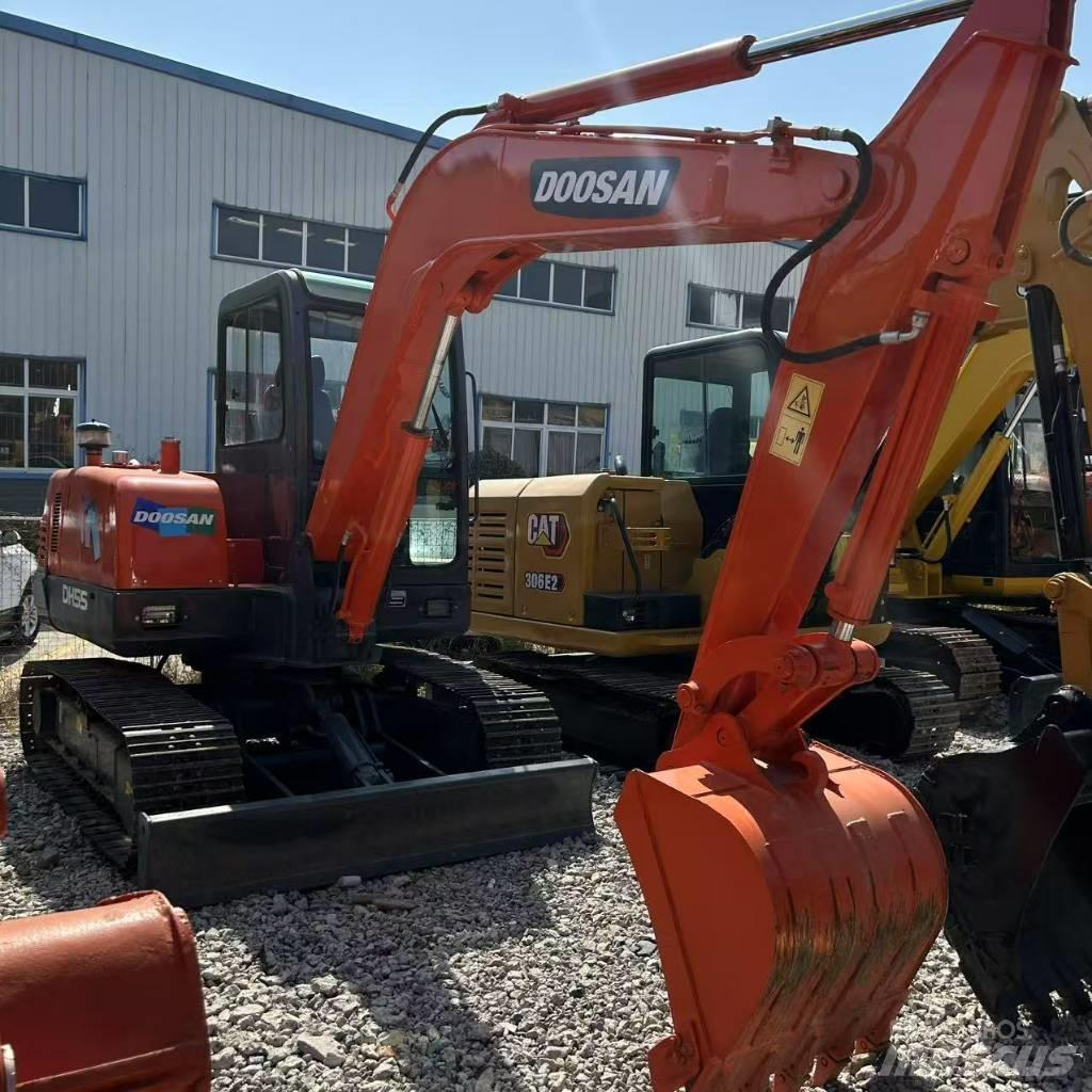 Doosan 55 履帶式 挖土機/掘鑿機/挖掘機