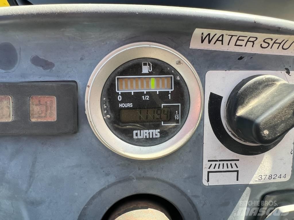 Dynapac CC 900 G 雙輪滾壓機