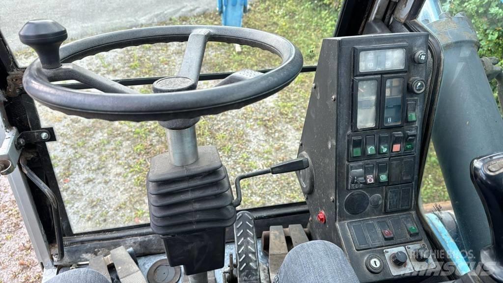Terex MHL 320 廢棄物/工業用操作車