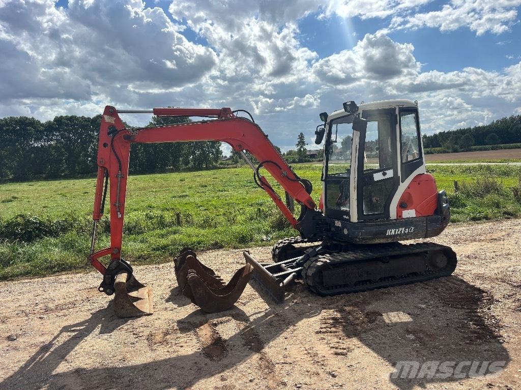 Kubota KX 121-3 小型挖土機/掘鑿機<7t(小型挖掘機)