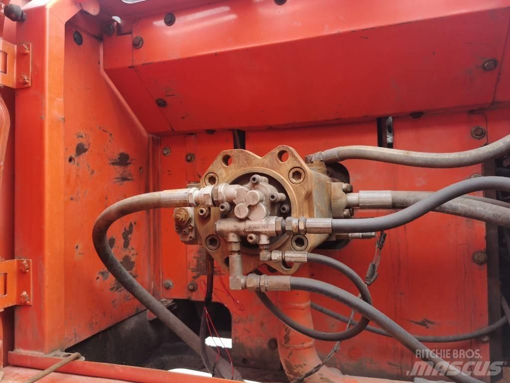 Doosan DX 300 LC 履帶式 挖土機/掘鑿機/挖掘機