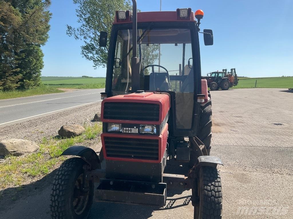 Case IH 685 XL 曳引機