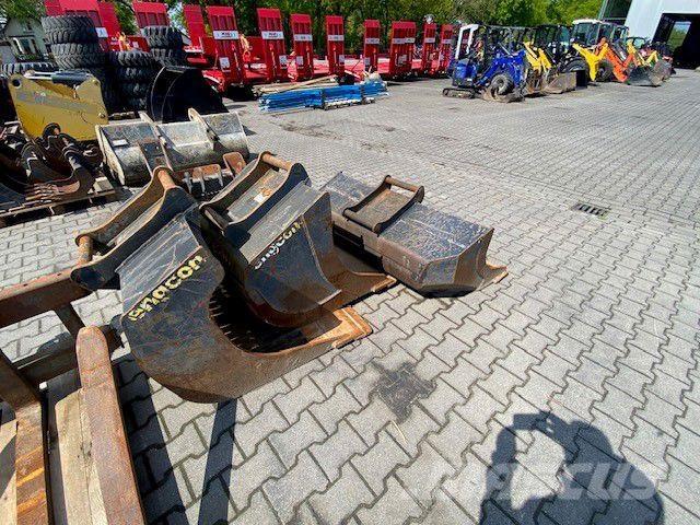 Engcon EC209 旋轉混合器