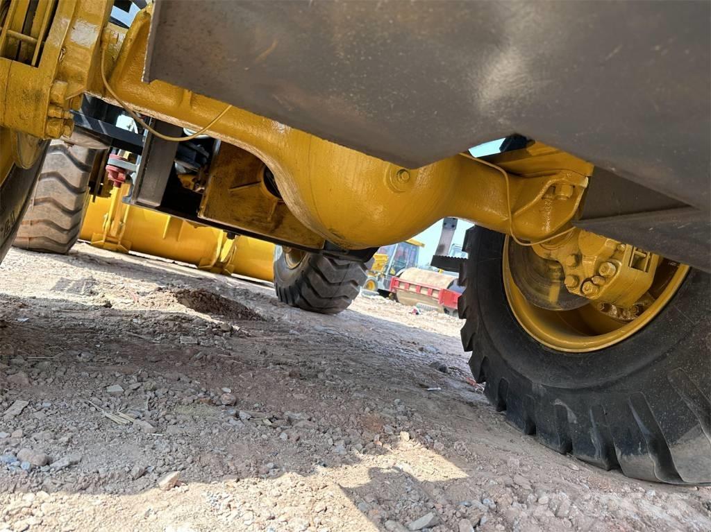 SDLG L 936 輪胎式裝載機