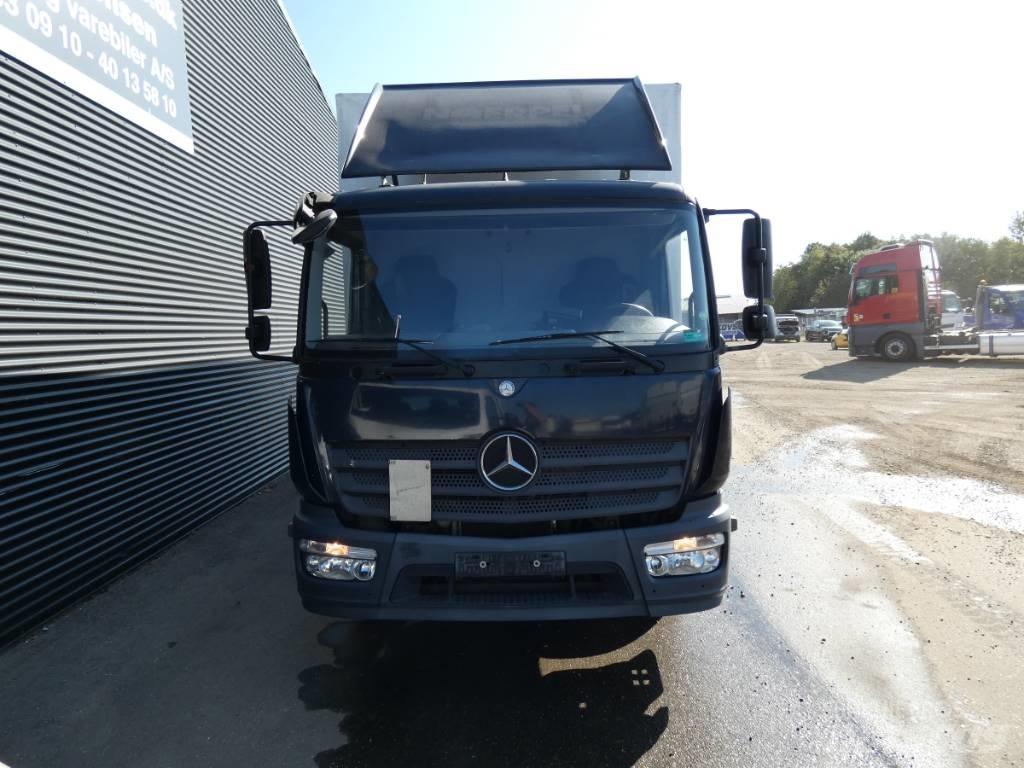 Mercedes-Benz Atego 篷布卡車