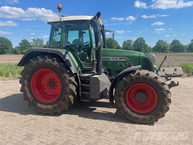 Fendt 714 Com3 曳引機
