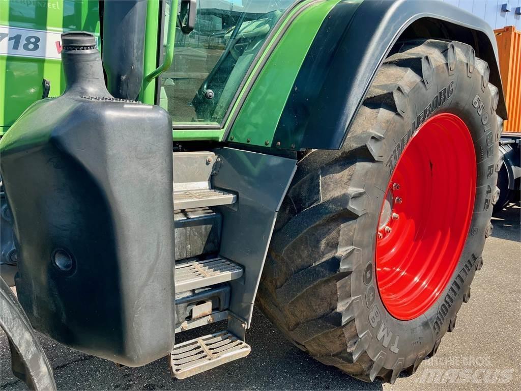 Fendt 718 COM3 曳引機