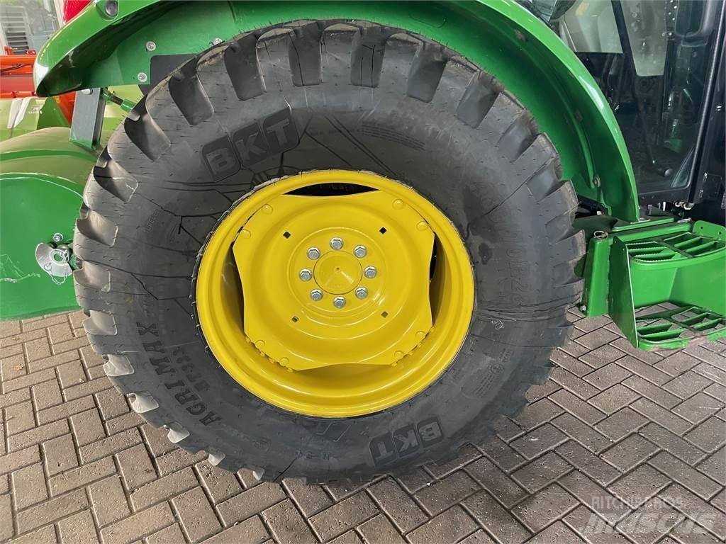 John Deere 5058 曳引機
