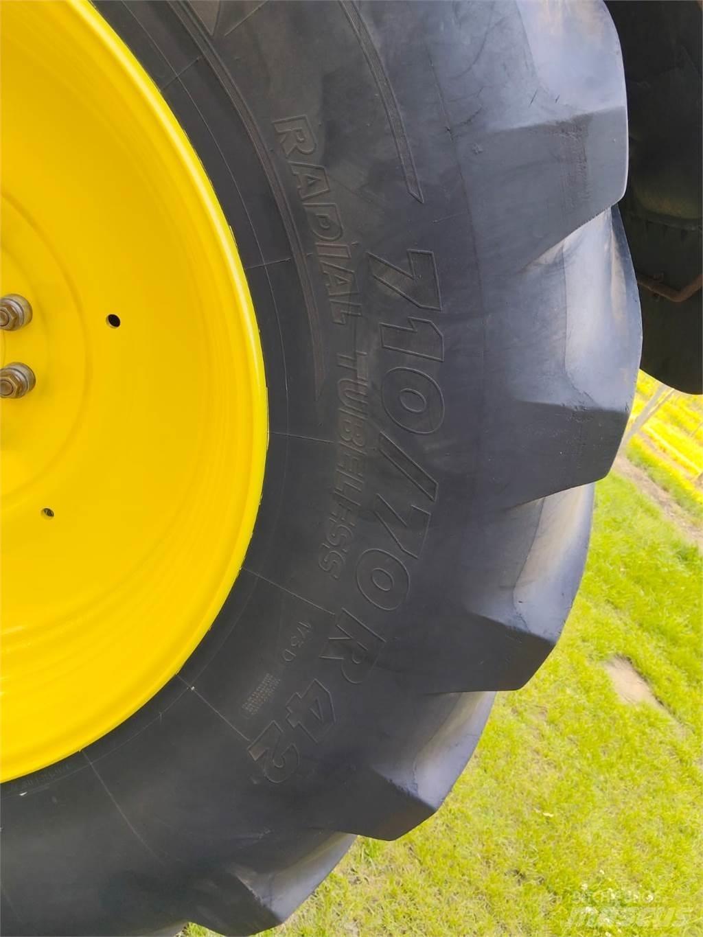 John Deere 6195R 曳引機