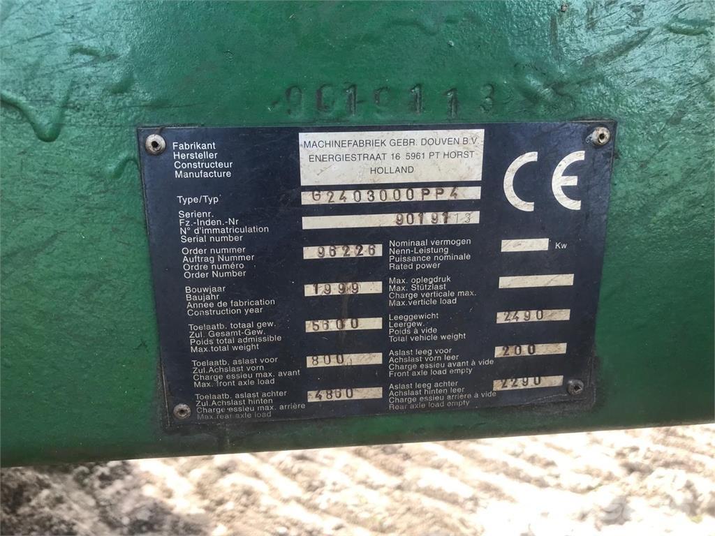 John Deere 624 自走式噴霧機