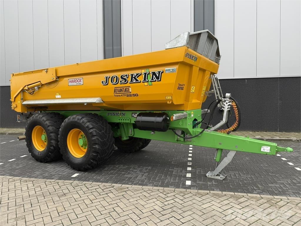 Joskin KTP 22/50 動物運輸拖車