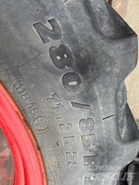 Kleber 280/85 R28 輪胎、車輪和輪圈