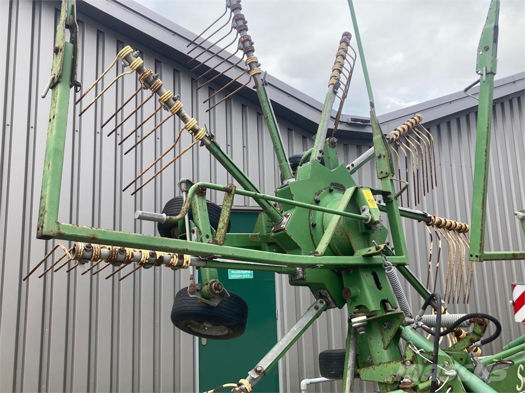 Krone 1201 hark 耙與翻草機