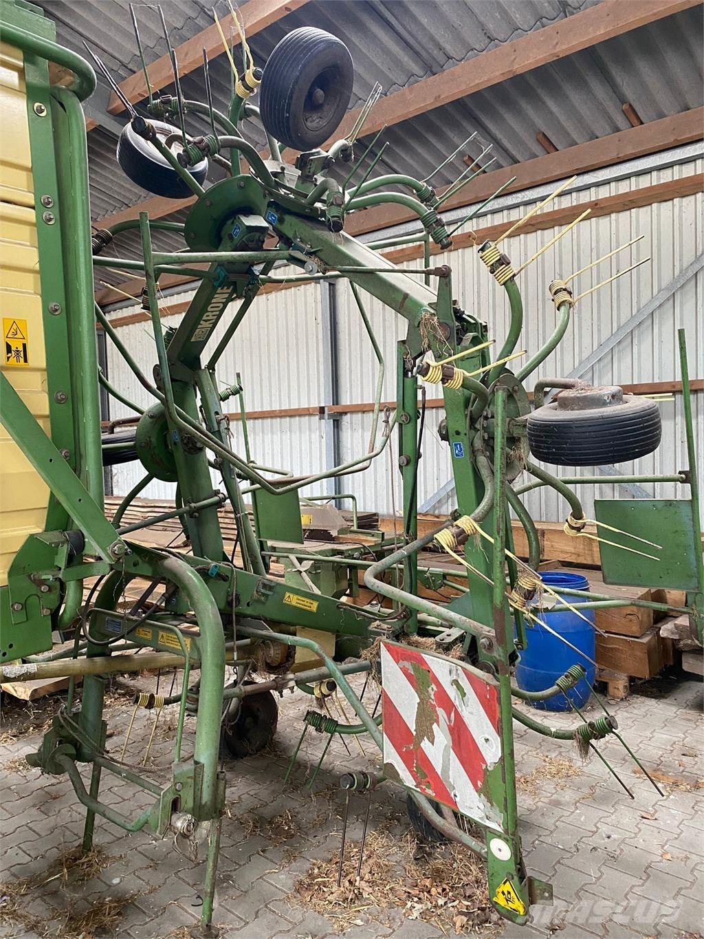 Krone KW7.70/6x7 耙與翻草機