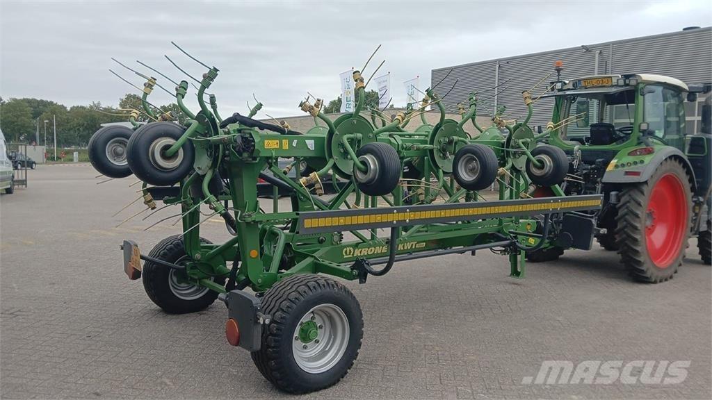 Krone KWT 1300 耙與翻草機