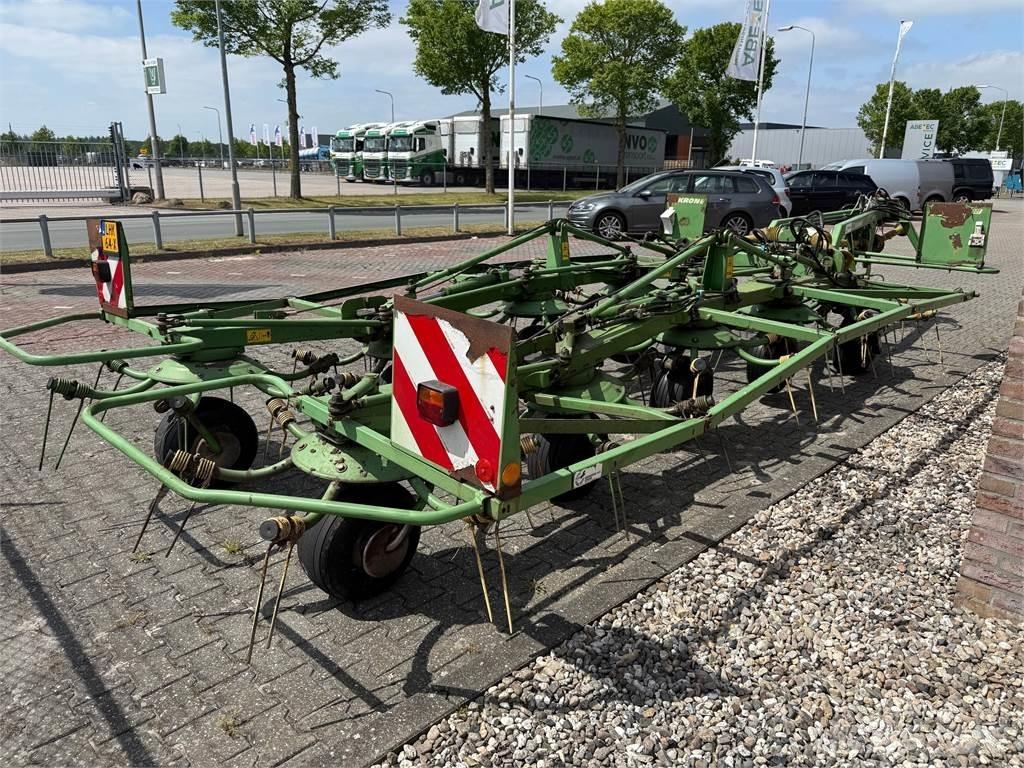 Krone KWT11.02 耙與翻草機