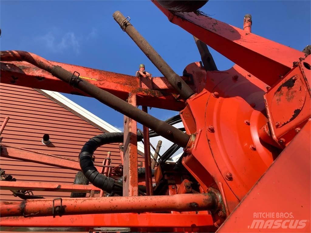 Kuhn GA 8521 hark 耙與翻草機