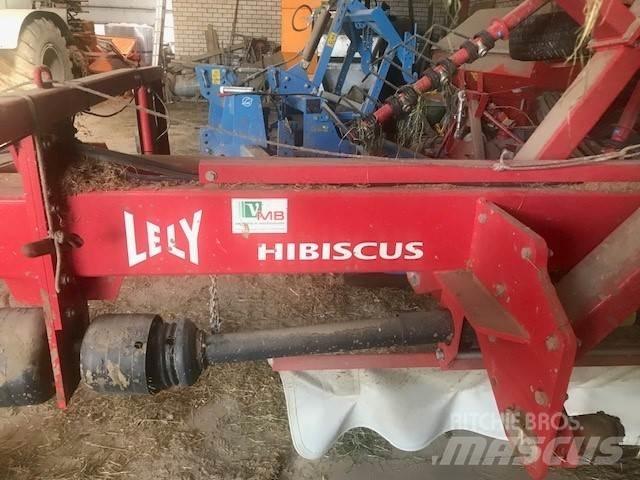 Lely Hibiscus 725 耙與翻草機