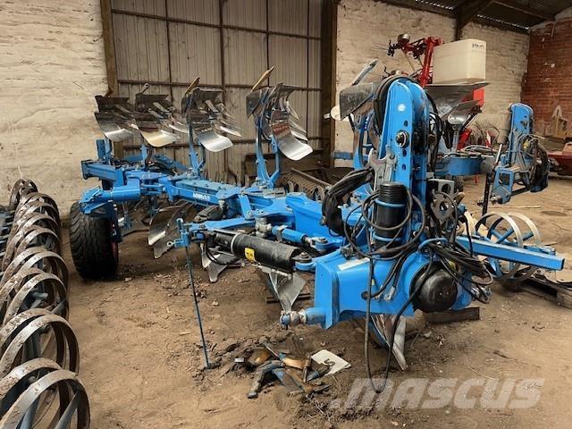 Lemken Juwel 8 V 傳統犁