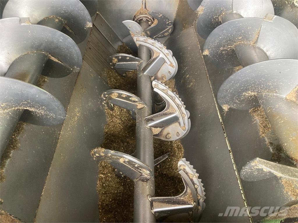 Marmix RX 9.15 混合餵料機