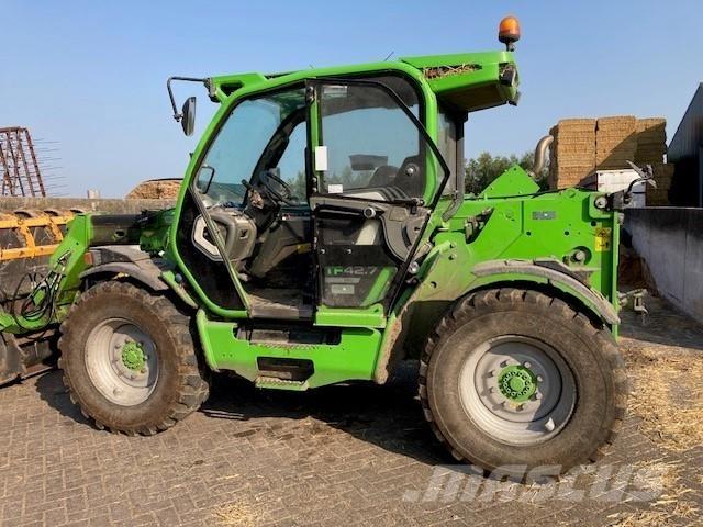 Merlo 42.7 農業用伸縮臂裝載機