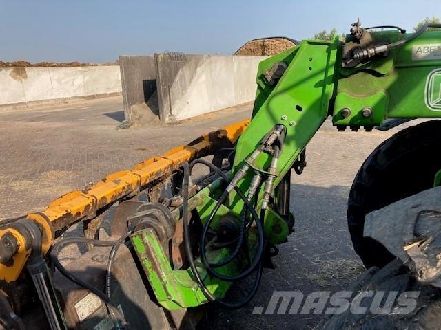 Merlo 42.7 農業用伸縮臂裝載機