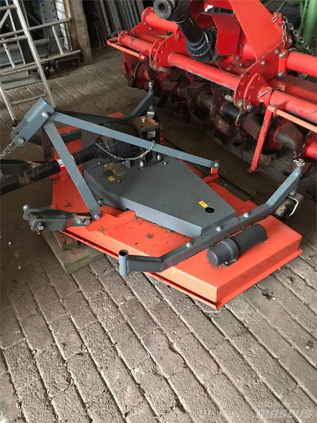  Weidebloter 其他農業機械