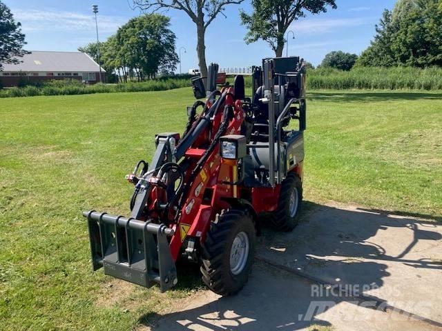 Weidemann 1140 前端裝載機和挖掘機