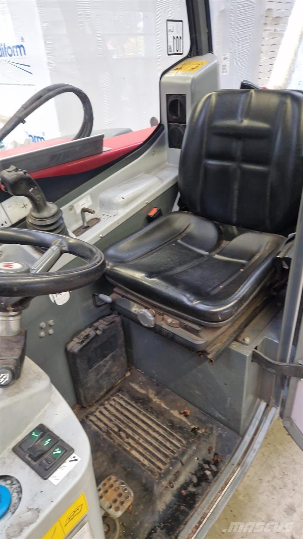 Weidemann t4512 農業用伸縮臂裝載機