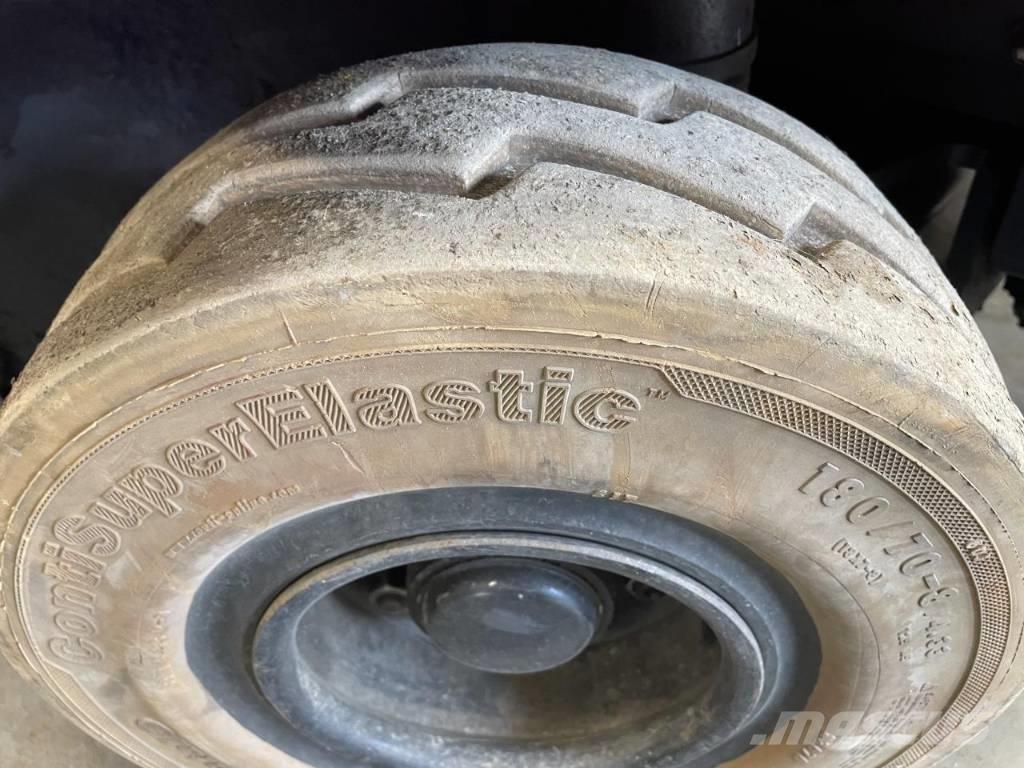 Toyota 7 FB MF 25 電動堆高機