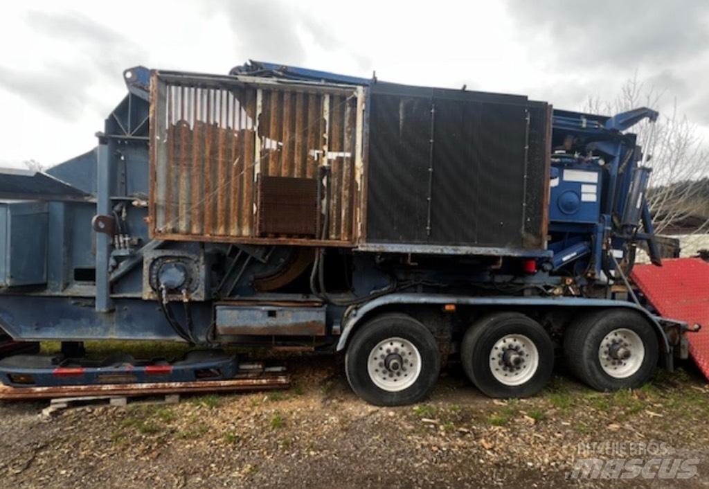 Peterson 4700B 樹樁破碎機