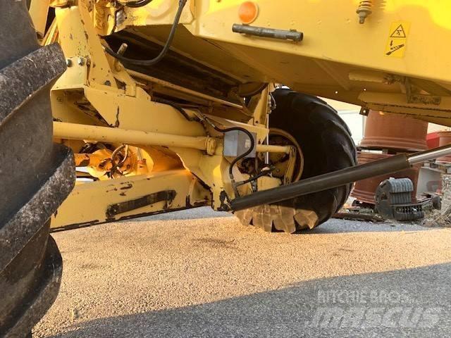 New Holland AL 59 聯合收穫機