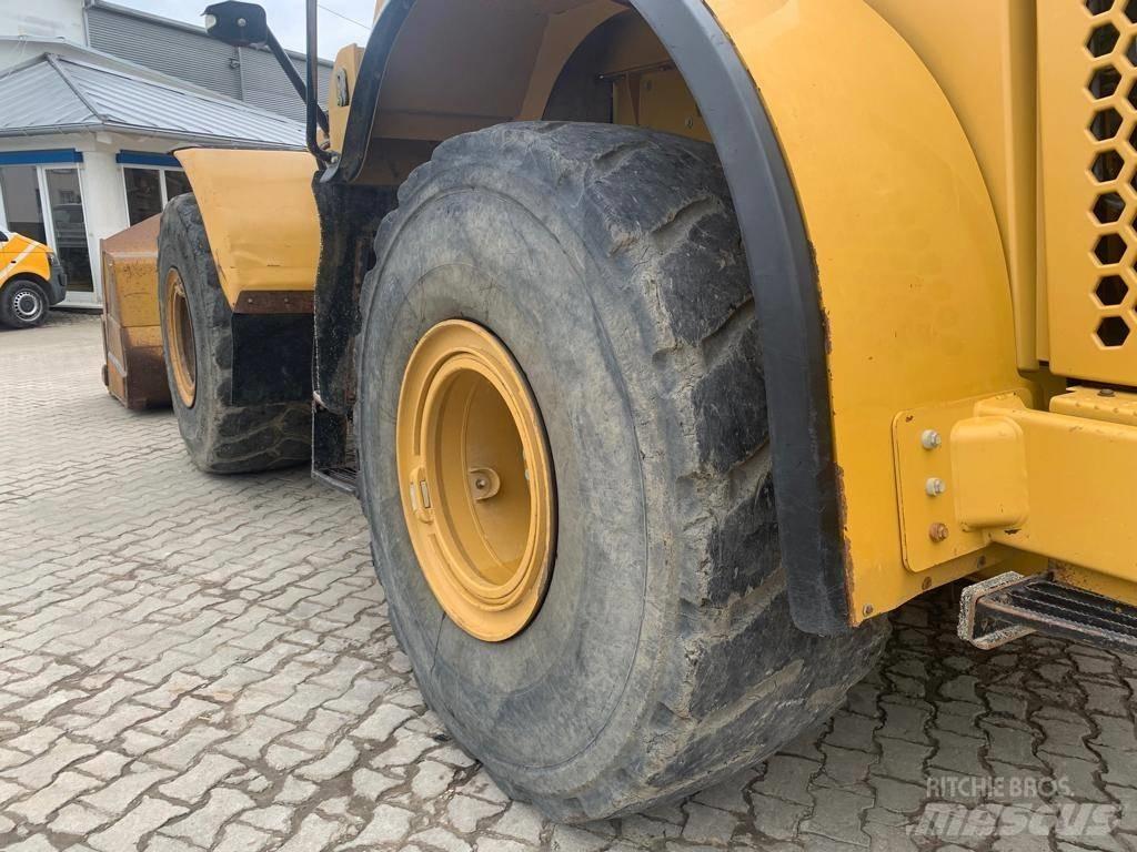 CAT 966 K 輪胎式裝載機